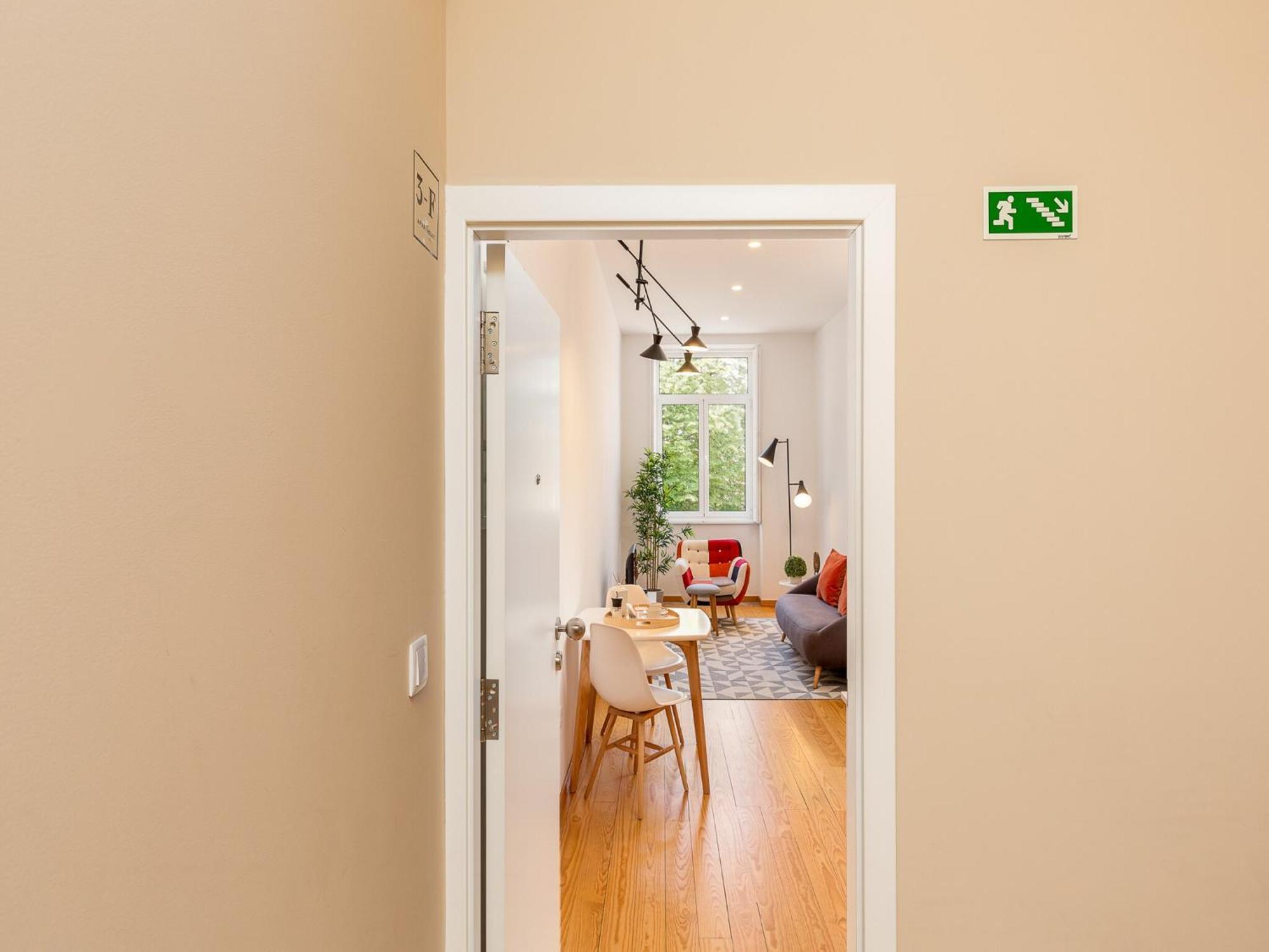 Charming 1-bedroom In Gaia Apartamento