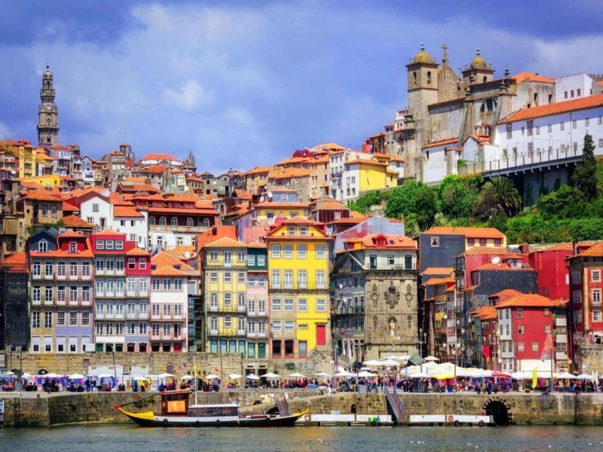 Charming 1-bedroom In Gaia * Porto